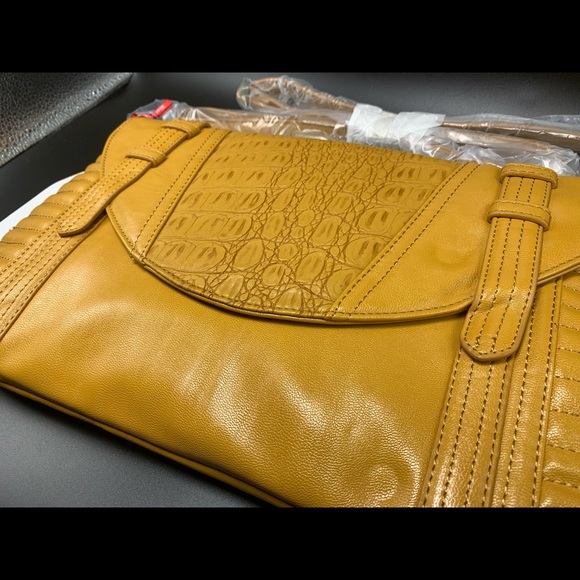New Mimi & Marge vegan purse - Picture 3 of 13